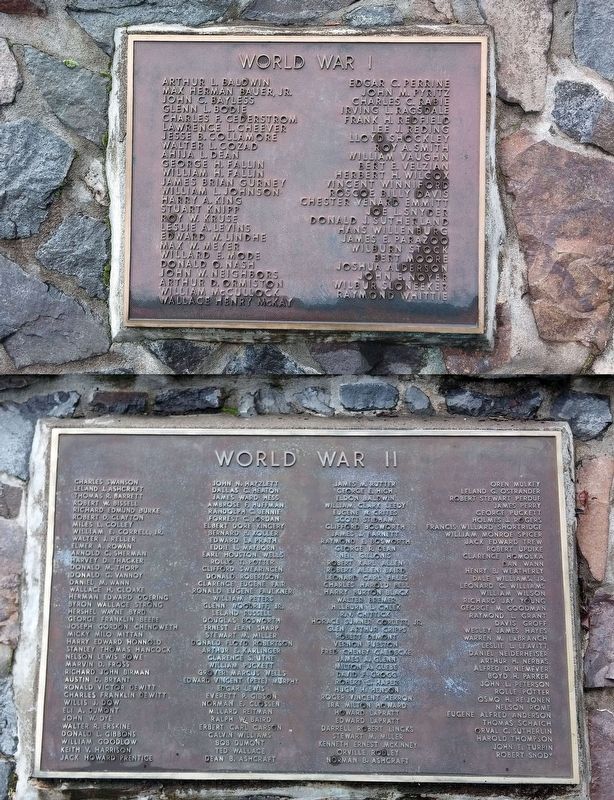 Douglas County Veterans Memorial WWI and WWII plaques image. Click for full size.