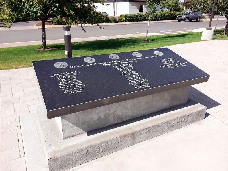Jefferson County War Memorial Marker. Click for full size. Jefferson County War Memorial Marker image. Click for full size.