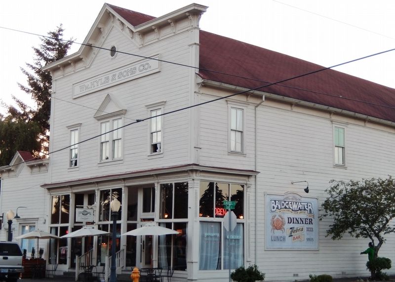 Wm. Kyle & Sons Company Building (<i>shown on marker</i>) image. Click for full size.