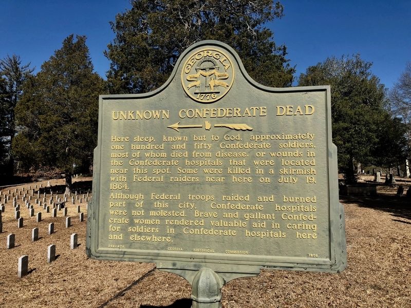Another nearby marker about the Confederate dead. image. Click for full size.