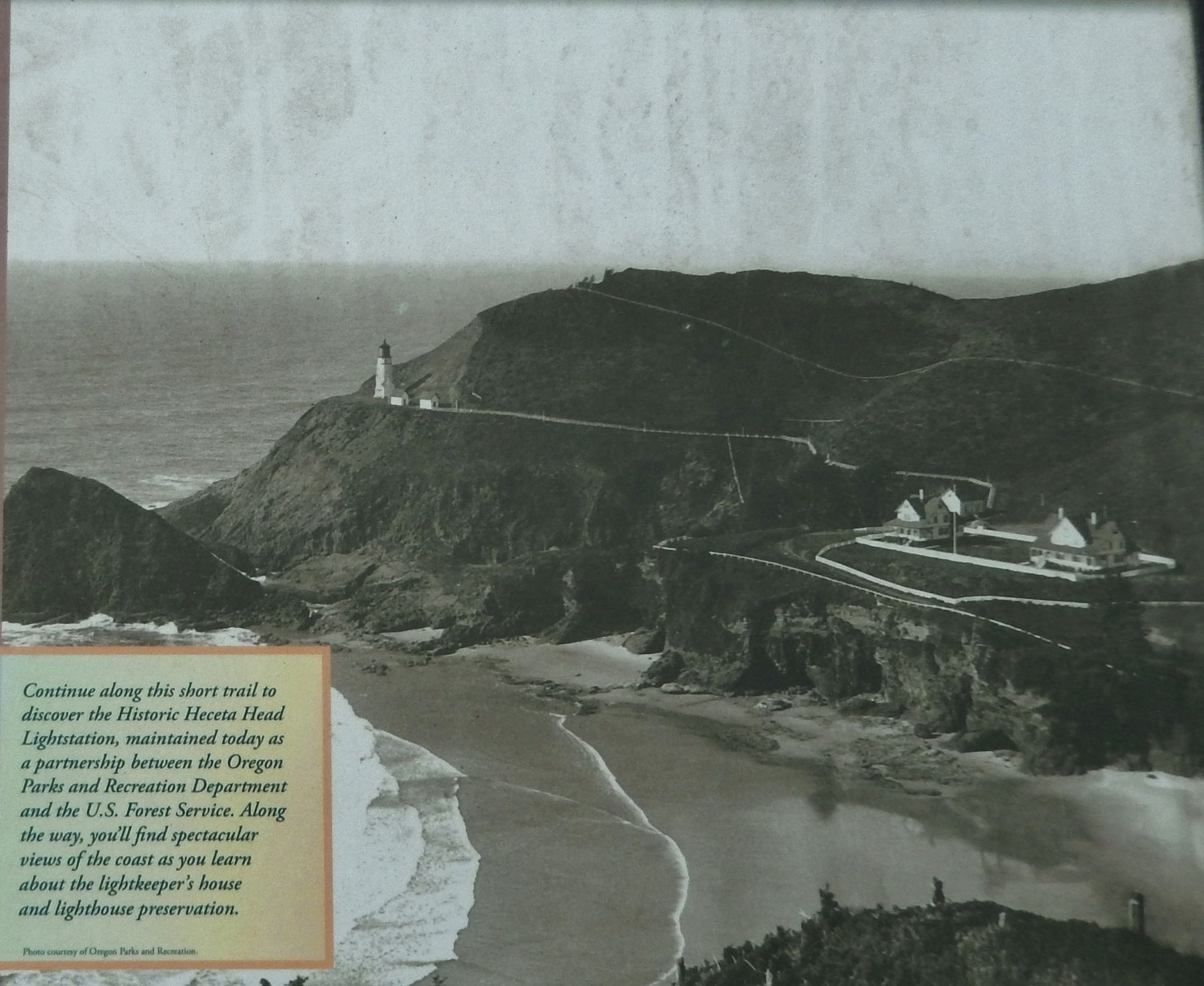 Marker detail: Trail to Lighthouse image. Click for full size.