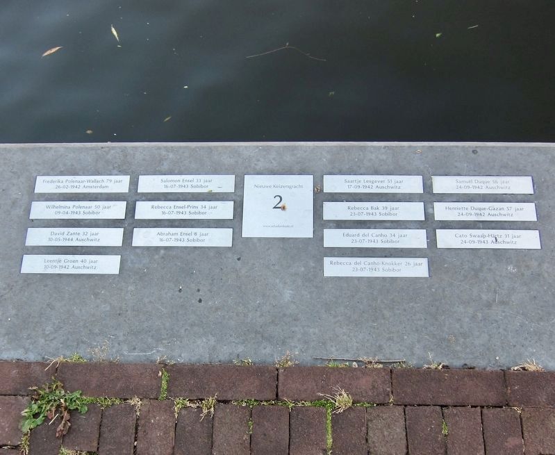 De Schaduwkade (Shadow Wall) - Victims Names for the Nieuwe Keizersgracht 2 House. Click for full size. De Schaduwkade (Shadow Wall) - Victims Names for the Nieuwe Keizersgracht 2 House image. Click for full size.
