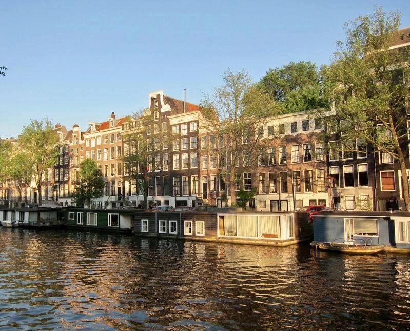 South Side of Canal. Click for full size. South Side of Canal image. Click for full size.