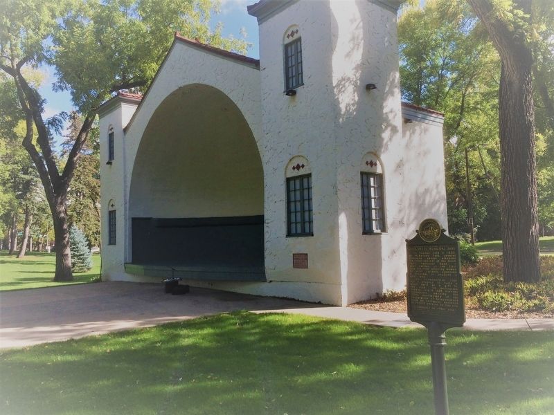 Sioux Falls Municipal Band Marker and Band Shell. Click for full size. Sioux Falls Municipal Band Marker and Band Shell image. Click for full size.