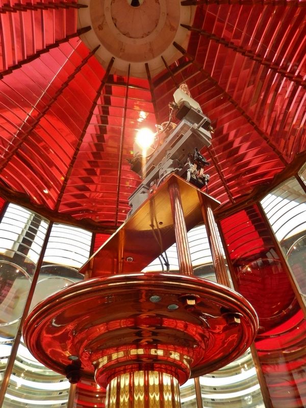 Umpqua River Lighthouse Lamp. Click for full size. Umpqua River Lighthouse Lamp image. Click for full size.