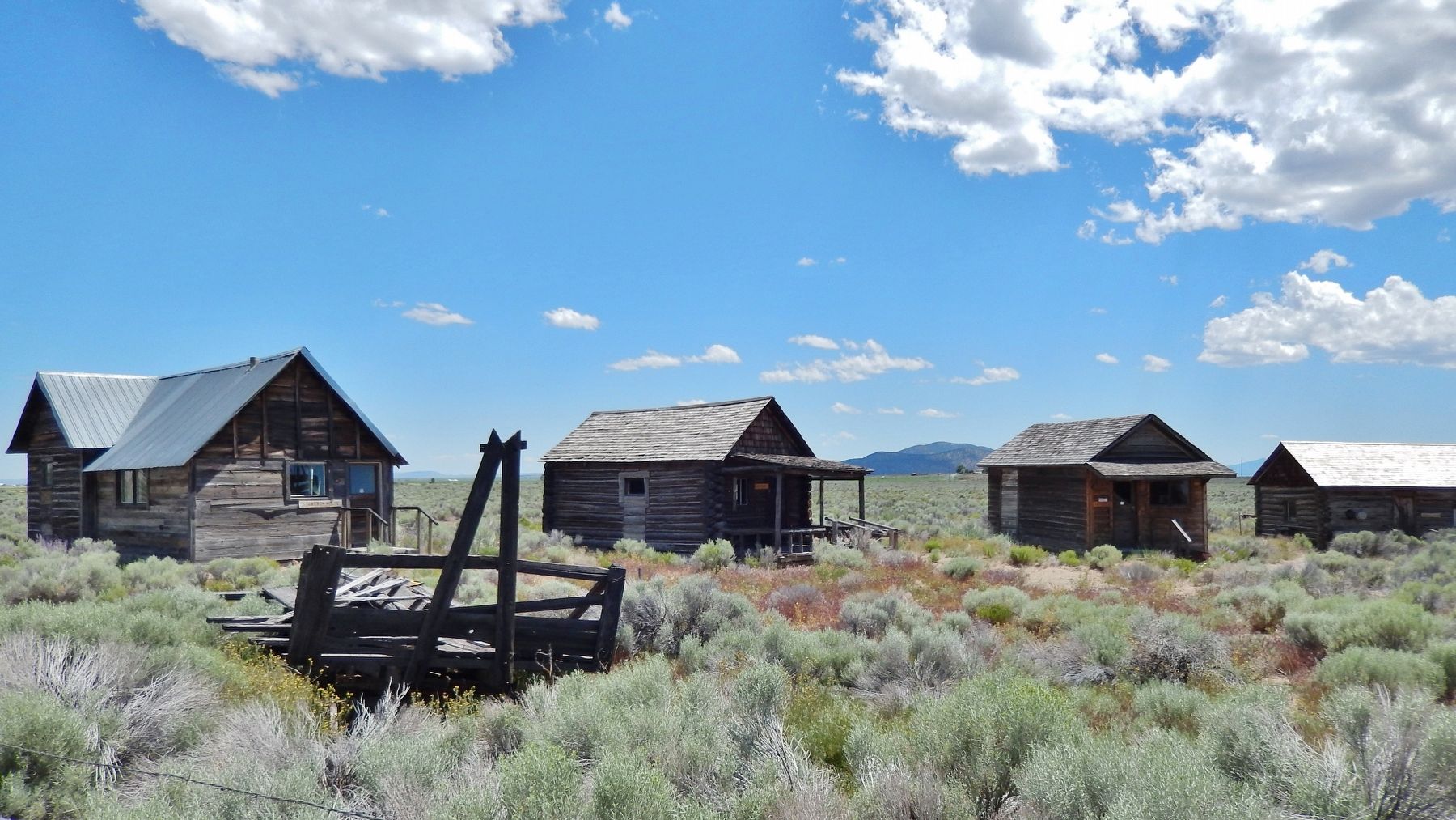 Homestead Cabins (<i>exhibits near marker</i>) image. Click for full size.