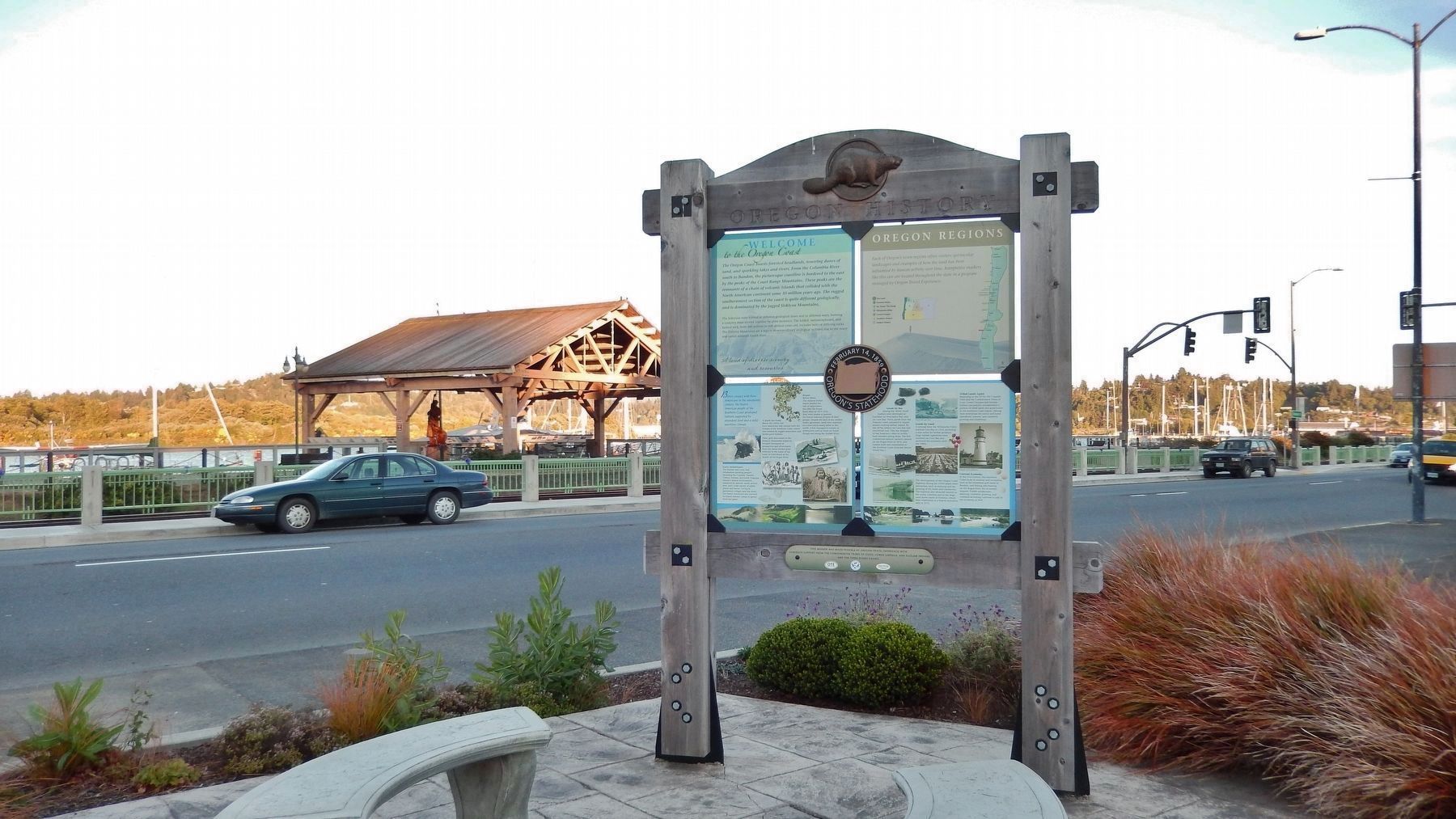 Welcome to the Oregon Coast Marker (<i>wide view</i>). Click for full size. Welcome to the Oregon Coast Marker (<i>wide view</i>) image. Click for full size.