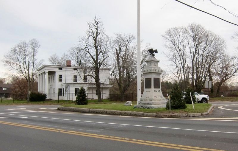 Bridgehampton Founders Monument Marker - Wide View image. Click for full size.
