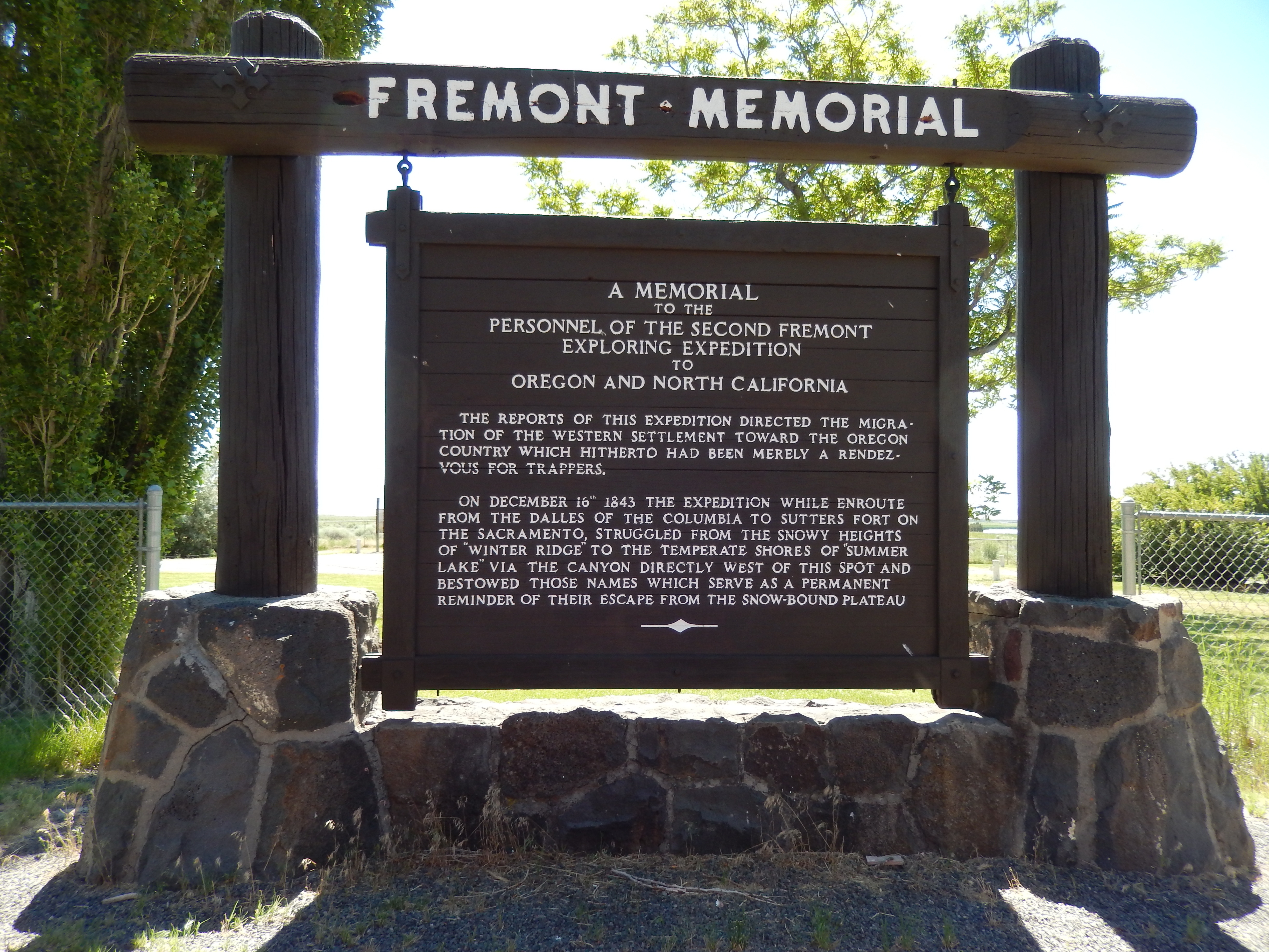 Fremont Memorial Marker (<i>side 1; wide view</i>)