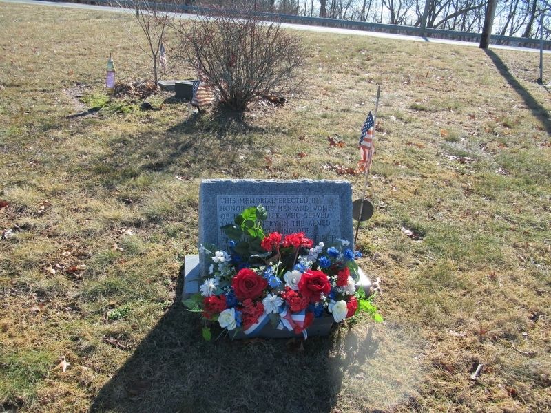 Hazardville Veterans Monument image. Click for full size.