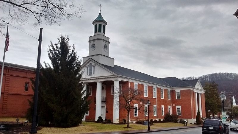 Hawkins County Courthouse image. Click for full size.