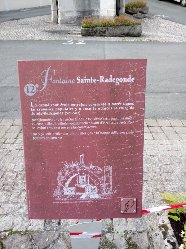 Fontaine Sainte-Radegonde Marker. Click for full size. Fontaine Sainte-Radegonde Marker image. Click for full size.
