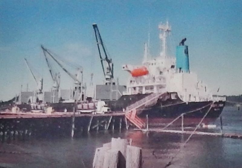 Marker detail: Loading cargo onto <i>M/V Ocean Great</i>. Click for full size. Marker detail: Loading cargo onto <i>M/V Ocean Great</i> image. Click for full size.