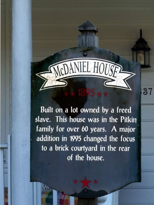 McDaniel House Marker image. Click for full size.