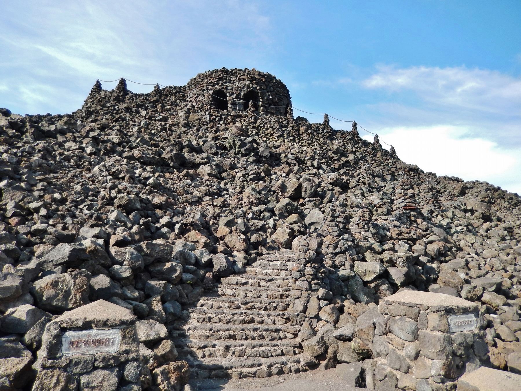 Dee Wright Observatory. Click for full size. Dee Wright Observatory image. Click for full size.