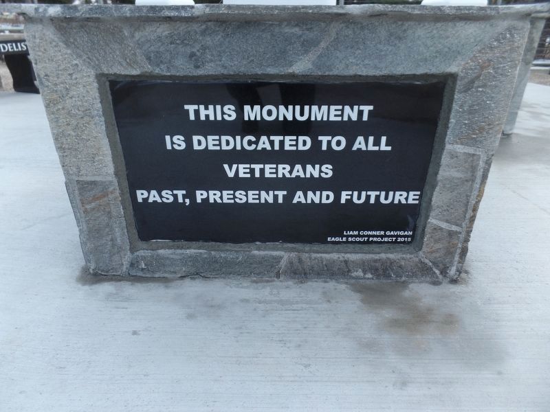 Lake Arrowhead Veterans Monument image. Click for full size.