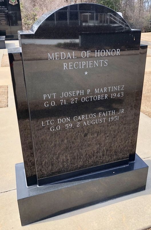 32nd Infantry Regiment Memorial (rear) image. Click for full size.