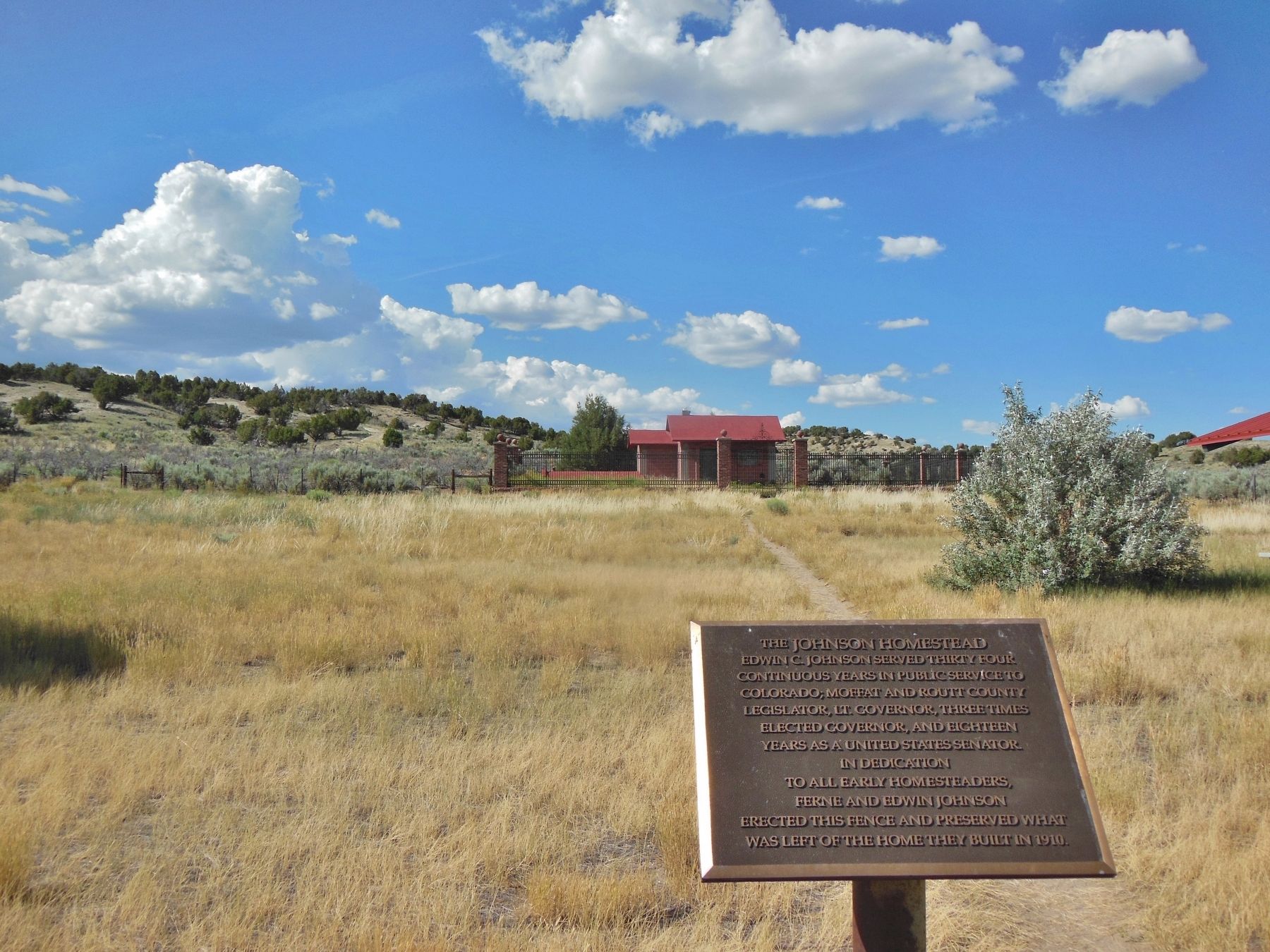 The Johnson Homestead Marker (<i>wide view</i>) image. Click for full size.
