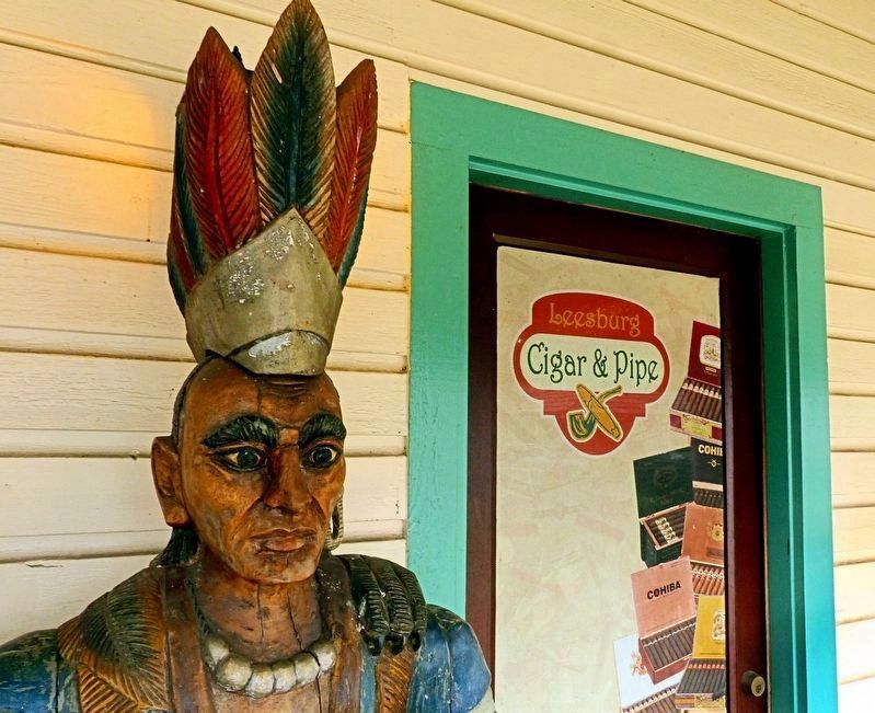 Leesburg Cigar and Pipe. Click for full size. Leesburg Cigar and Pipe image. Click for full size.