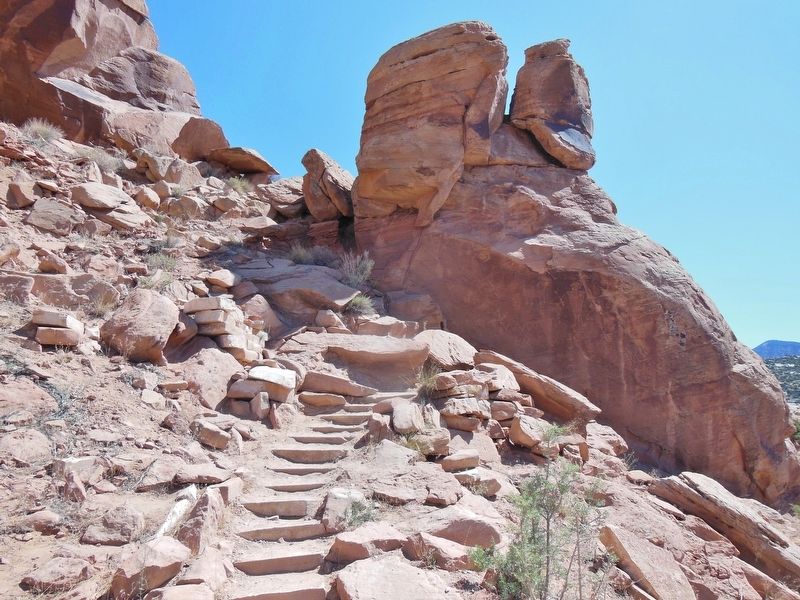 Rock Staircase to Petroglyphs (<i>near marker</i>) image. Click for full size.