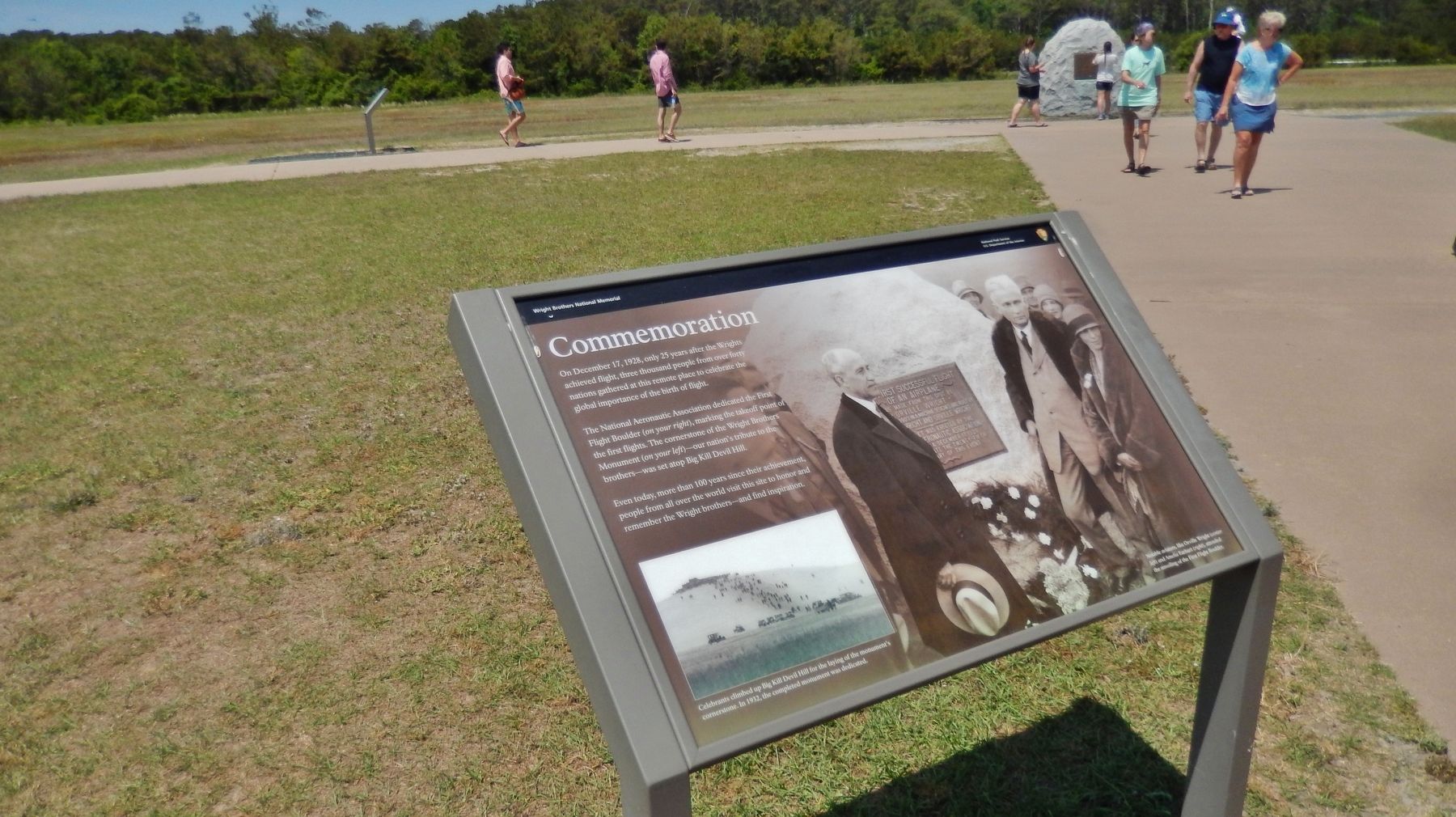 Commemoration Marker (<i>wide view; First Flight Boulder visible in background</i>) image. Click for full size.