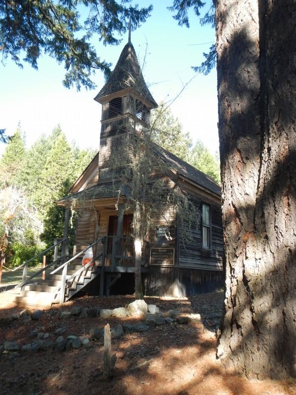 Community Church image. Click for full size.