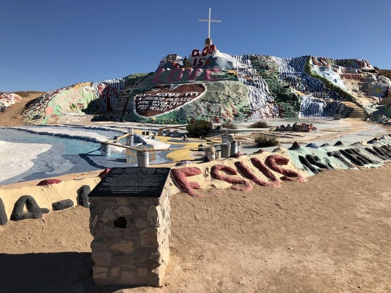 Salvation Mountain and Marker image. Click for full size.