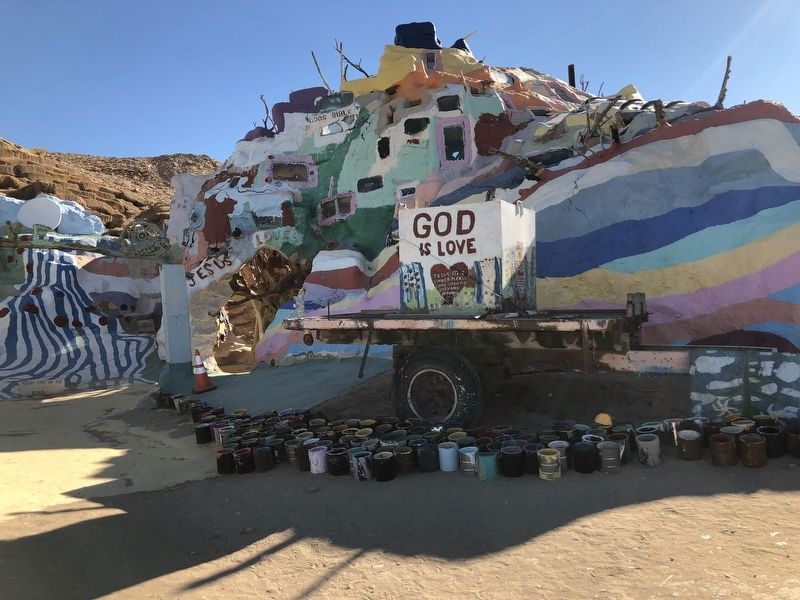 Salvation Mountain image. Click for full size.