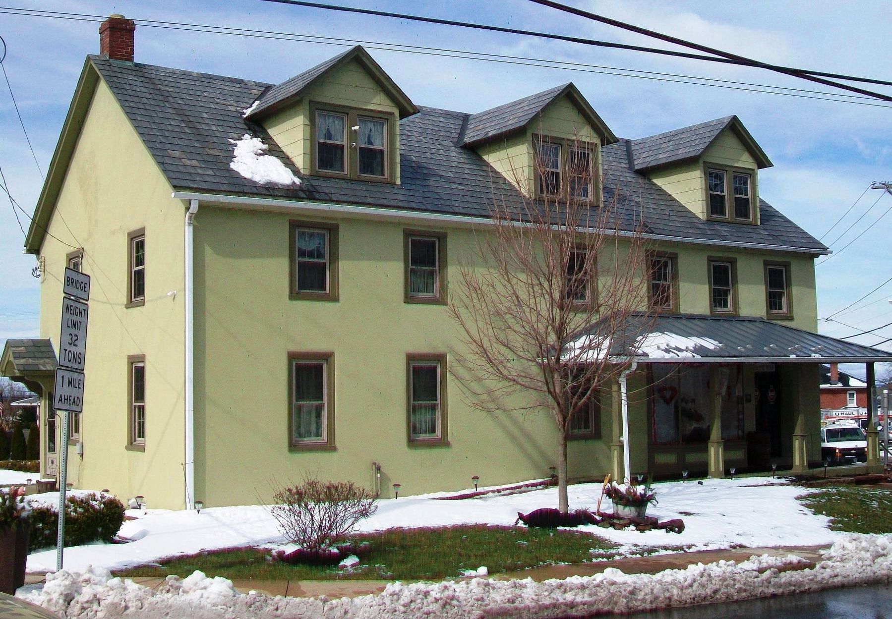 Former U.S. Post Office and General Store image. Click for full size.