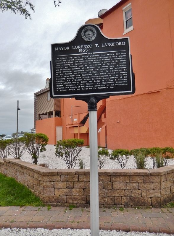 Mayor Lorenzo T. Langford Marker (<i>tall view</i>) image. Click for full size.