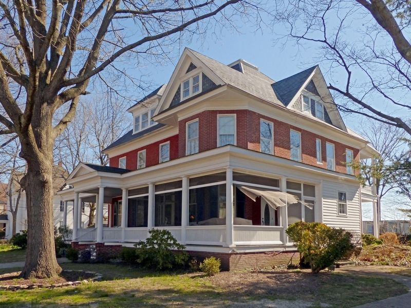 Cambridge House B&B image. Click for full size.