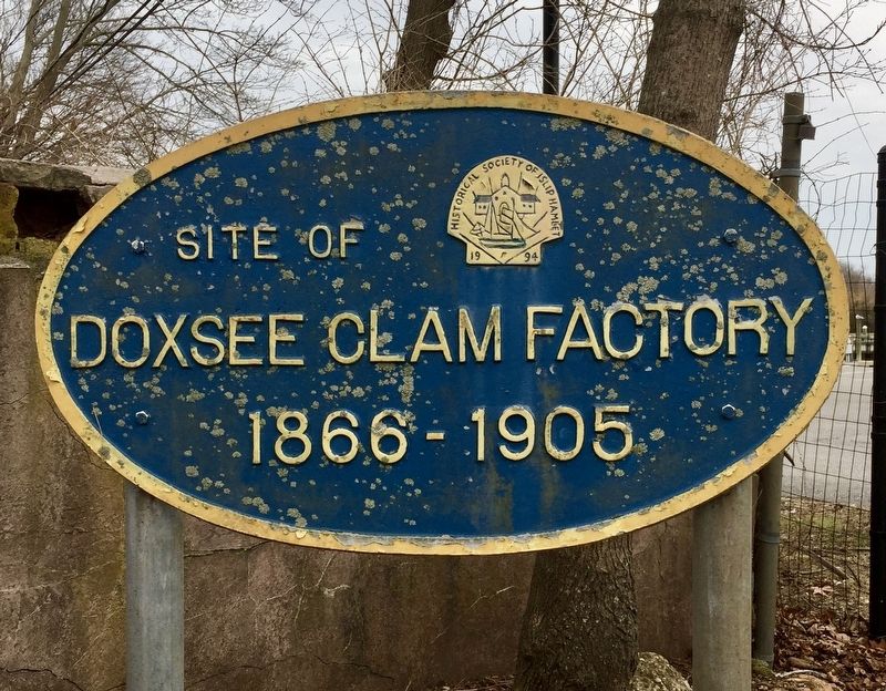 Doxsee Clam Factory Marker image. Click for full size.