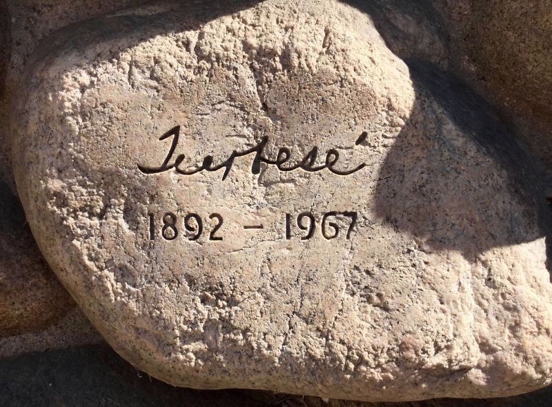 Lummis� children are also interred in the walls image. Click for full size.