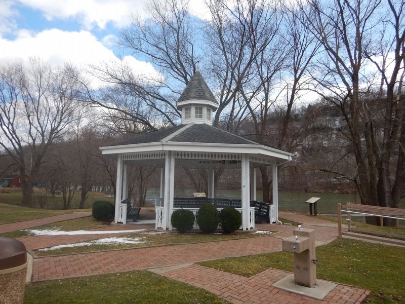 Freeport Marker. Click for full size. Freeport Marker image. Click for full size.