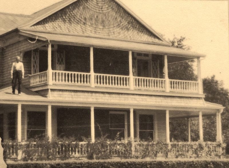 Marker detail: Fairbank Cottage front porch image. Click for full size.
