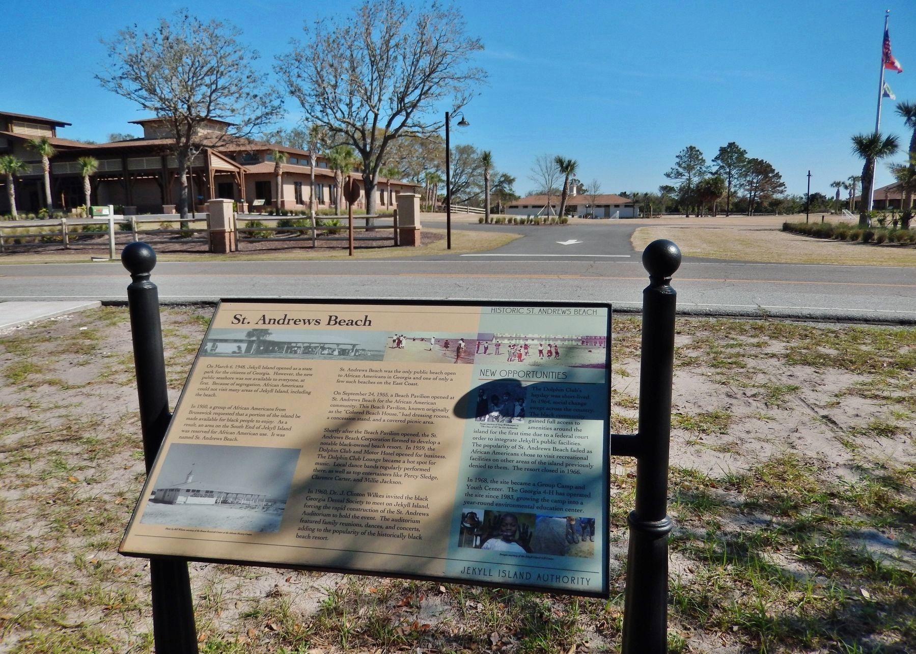 St. Andrews Beach Marker (<i>wide view; Camp Jekyll in background, across highway</i>) image. Click for full size.