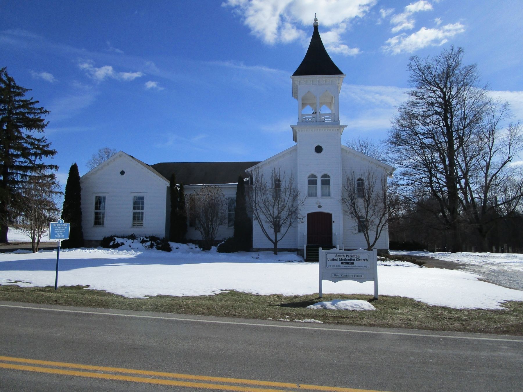 Historic Church & Marker image. Click for full size.