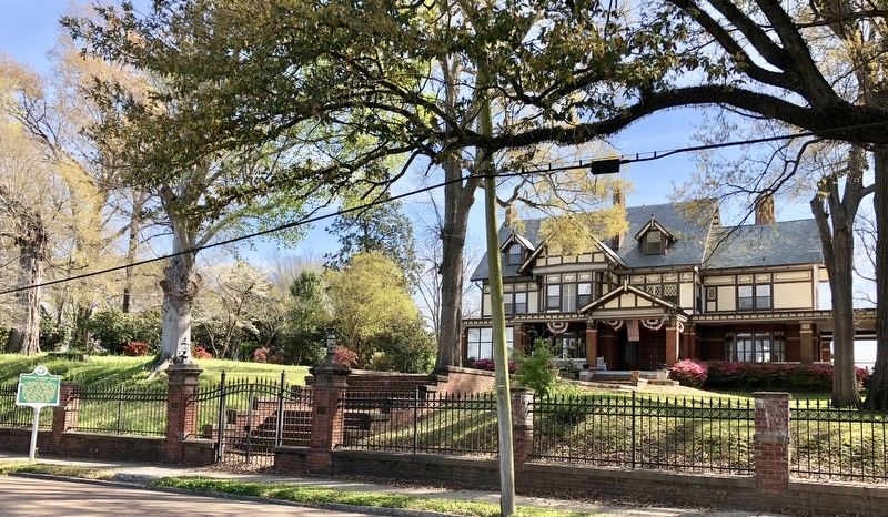 Vicksburg Garden Club marker & the "Great Hope Manor." image. Click for full size.
