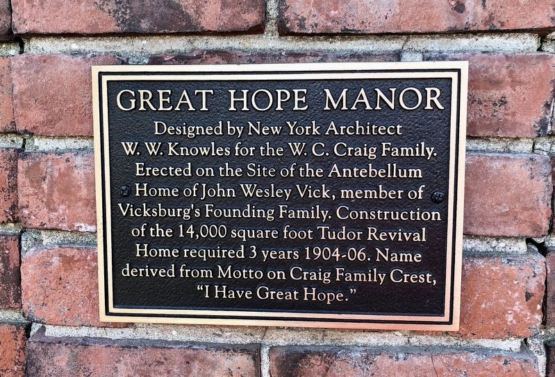 Plaque noting name of house - Great Hope Manor. “Jai Bonne Esperance" (“I have Good Hope”) image. Click for full size.