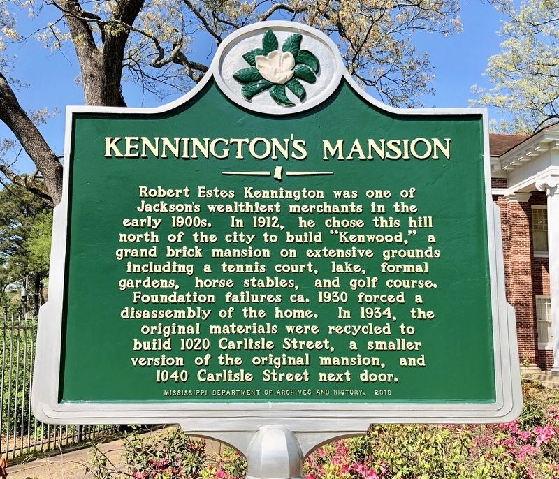 Kennington's Mansion Marker. Click for full size. Kennington's Mansion Marker image. Click for full size.