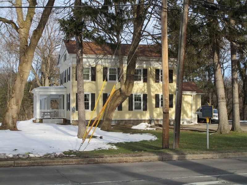 Lincoln House & Marker. Click for full size. Lincoln House & Marker image. Click for full size.