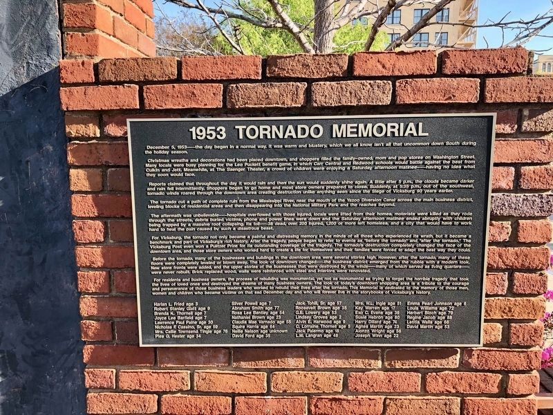 1953 Tornado memorial. image. Click for full size.