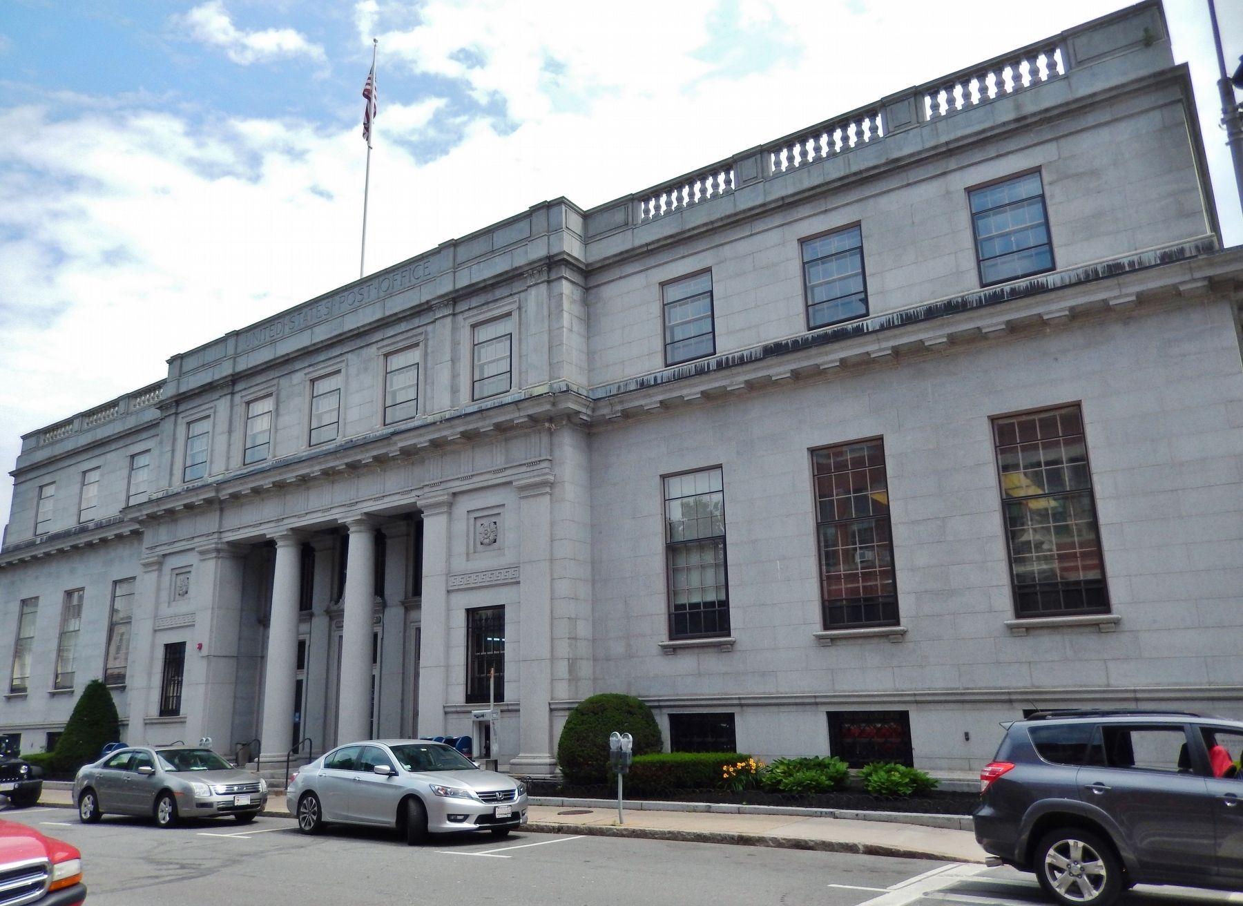 Gloucester, Massachusetts Post Office (<i>built with Cape Ann Granite</i>) image. Click for full size.