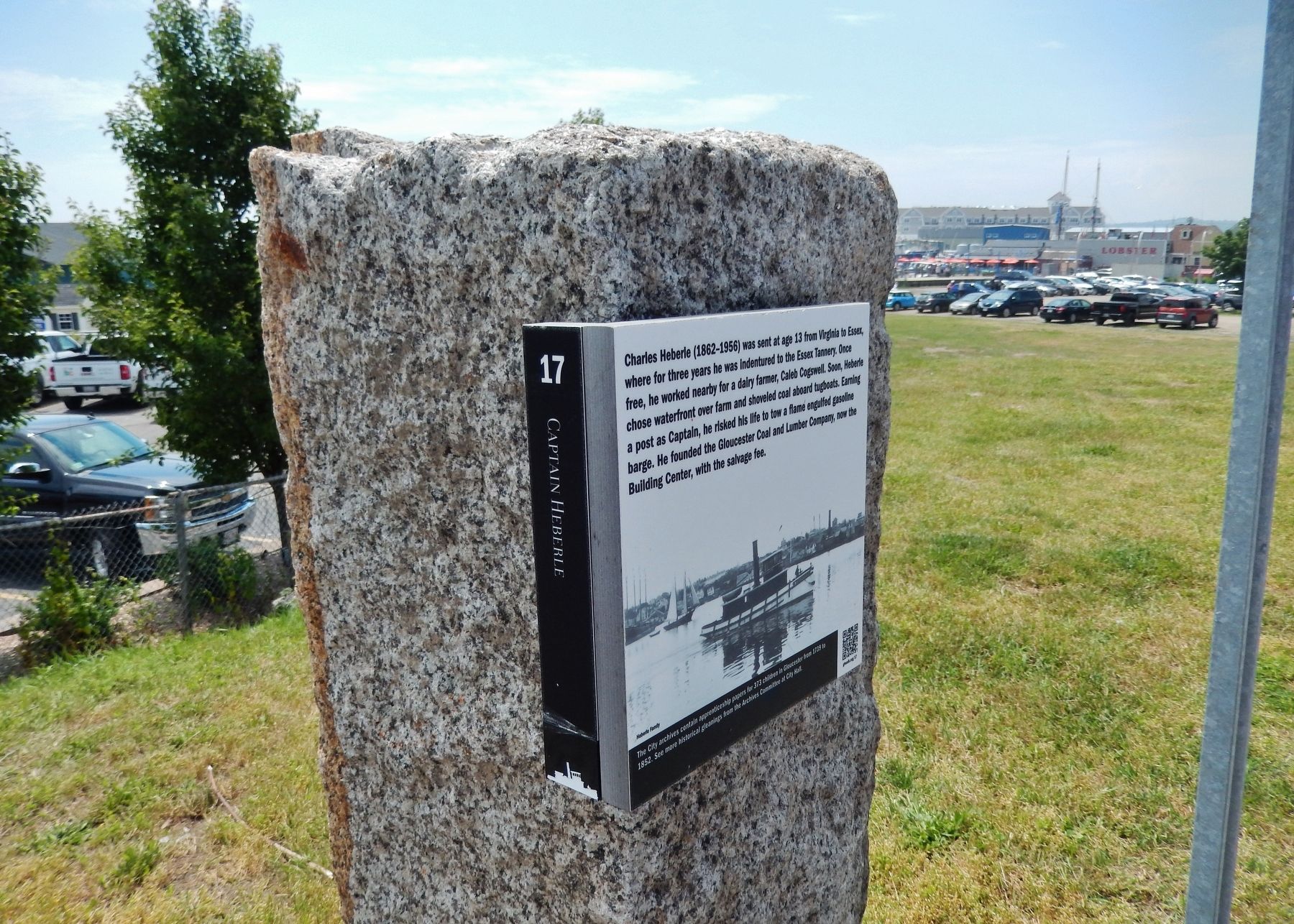 Captain Heberle Marker (<i>wide view</i>) image. Click for full size.