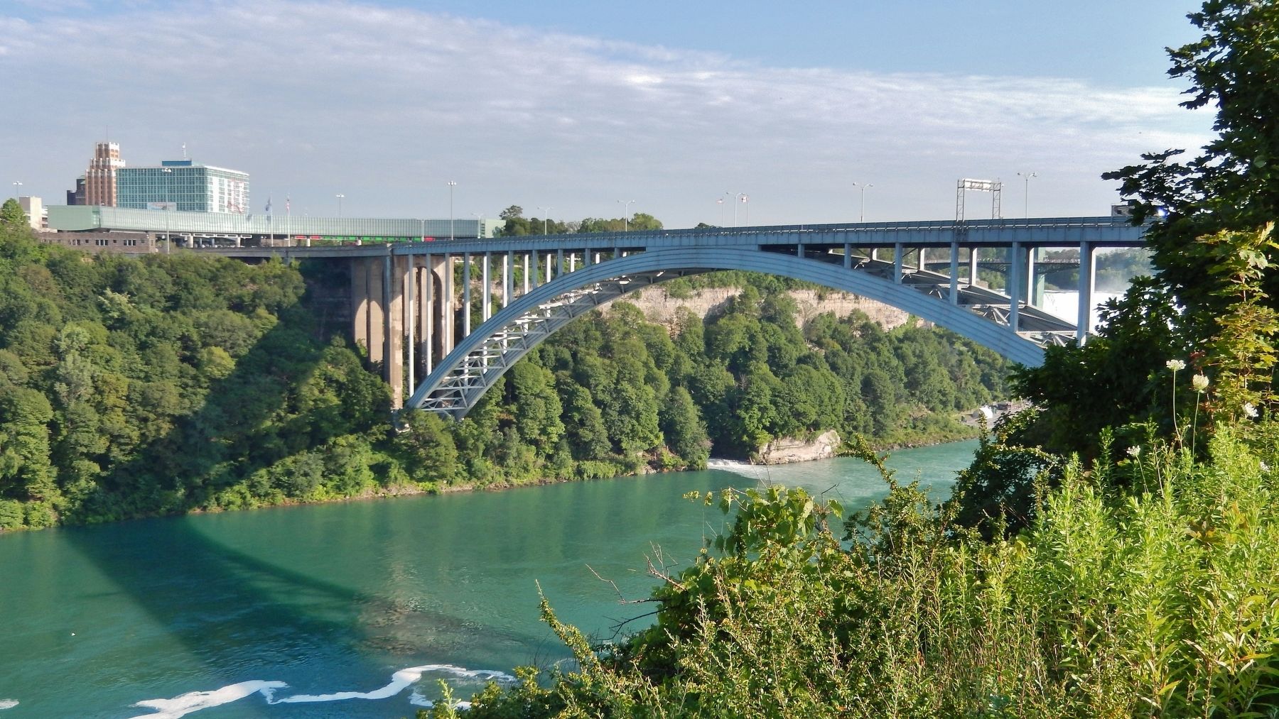 International Rainbow Bridge & Niagara River (<i>north side</i>) image. Click for full size.