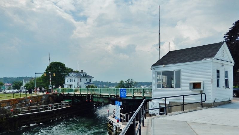 Blynman Canal Drawbridge Down image. Click for full size.