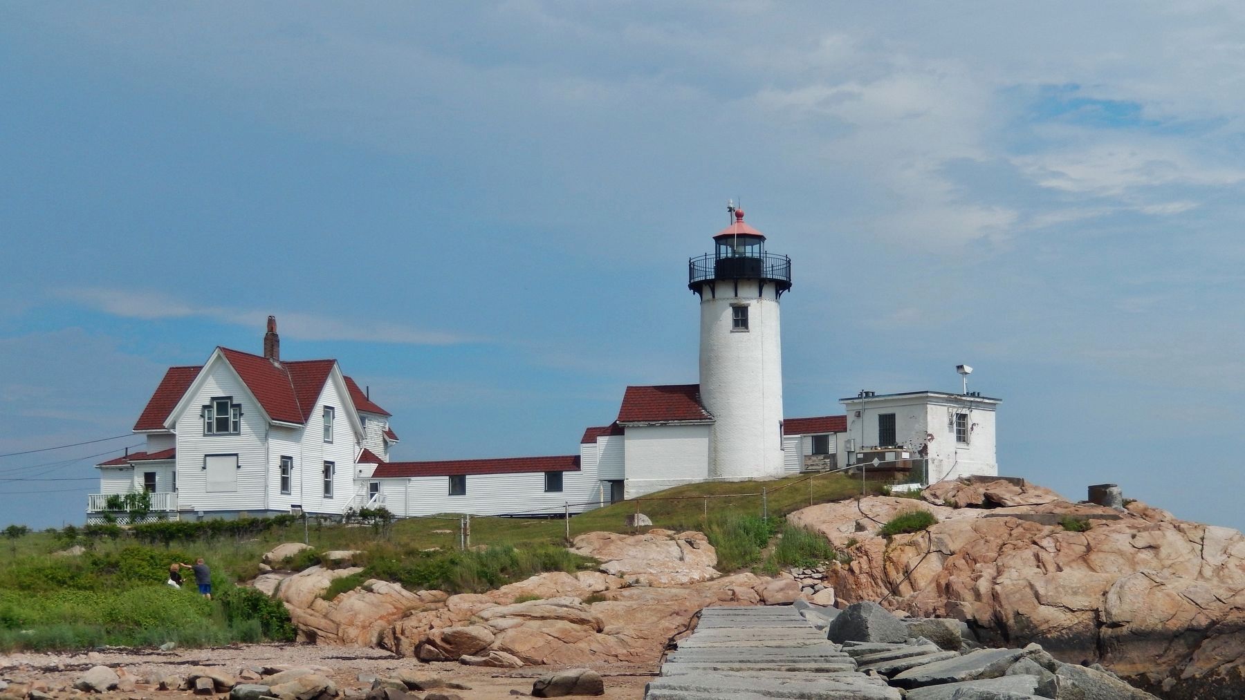 Eastern Point Lighthouse (<i>view from the Dog Bar Breakwater</i>) image. Click for full size.