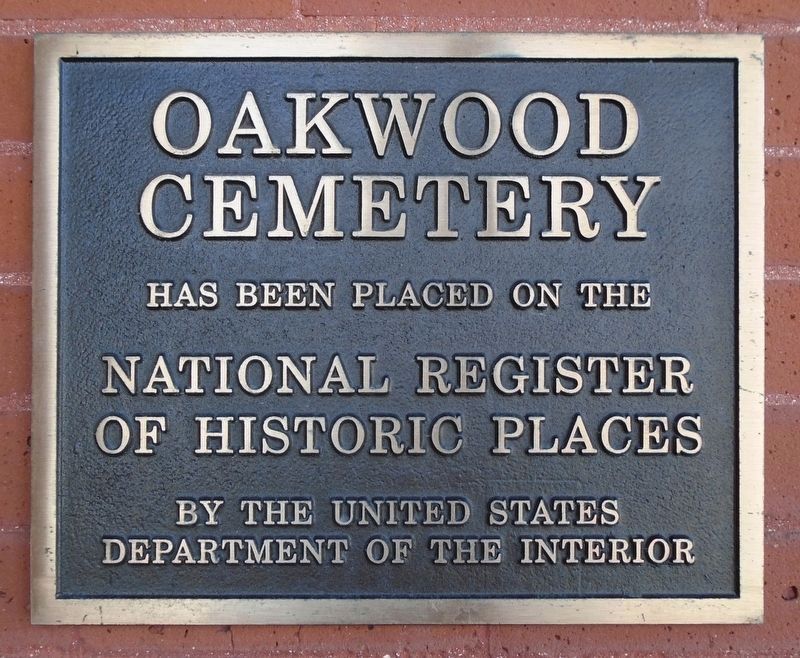 Oakwood Cemetery NRHP Marker image. Click for full size.