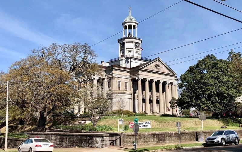 The Old County Courthouse (now museum).. Click for full size. The Old County Courthouse (now museum). image. Click for full size.