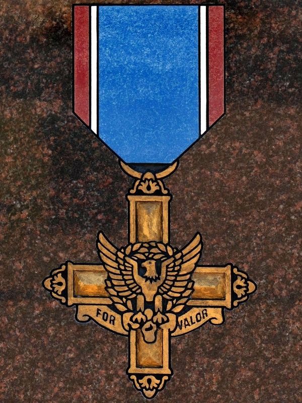Distinguished Service Cross. Click for full size. Distinguished Service Cross image. Click for full size.
